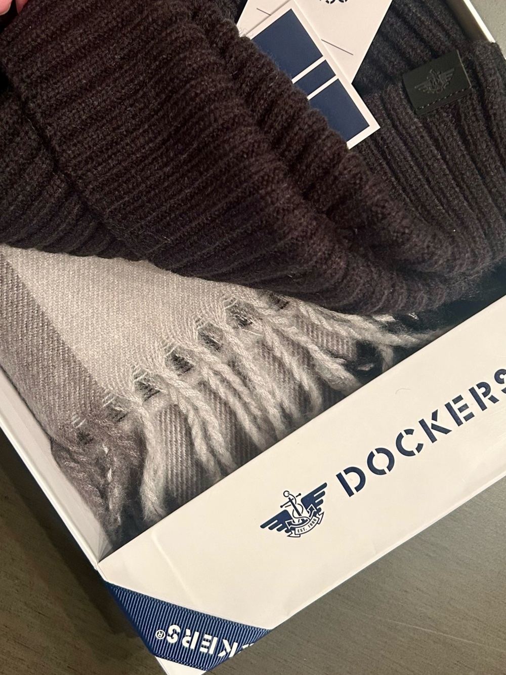 Dockers Dark Brown Ribbed Knit Beanie and Scarf Set